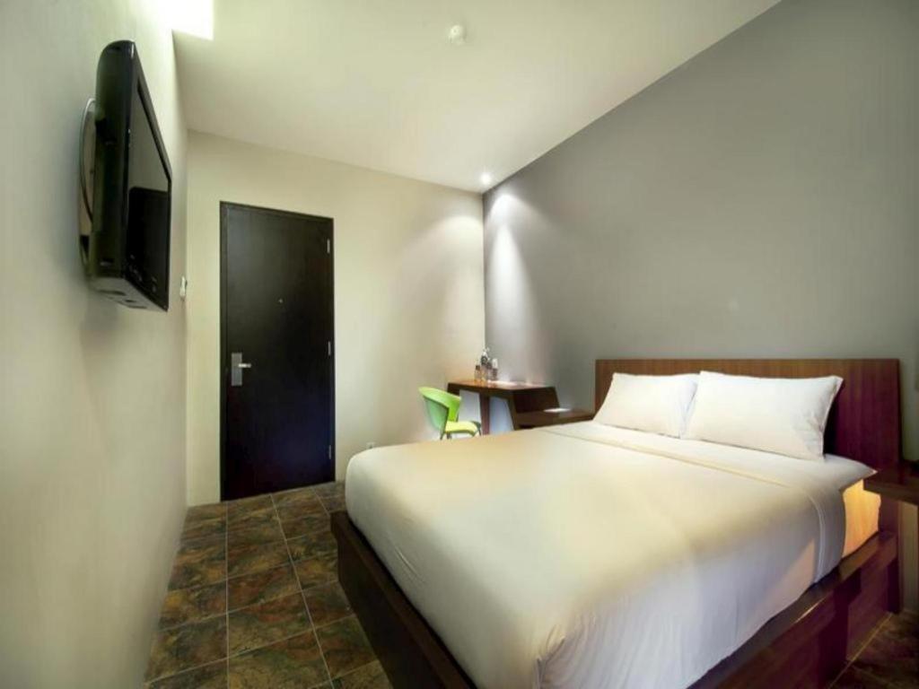 Plan B Hotel Παντάνγκ Εξωτερικό φωτογραφία