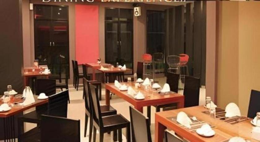 Plan B Hotel Παντάνγκ Εξωτερικό φωτογραφία
