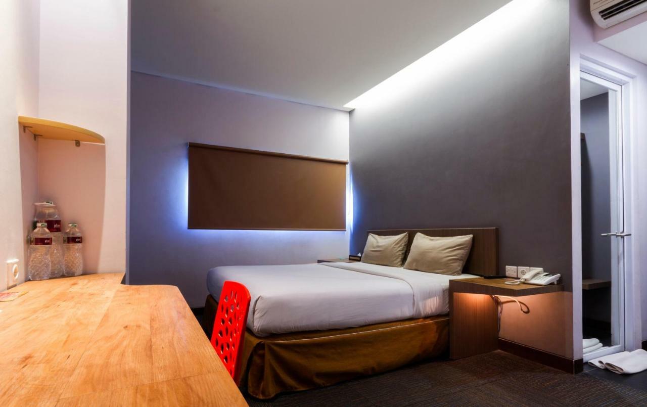 Plan B Hotel Παντάνγκ Εξωτερικό φωτογραφία
